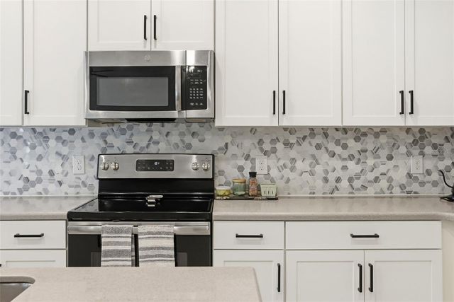 34534 SALERNO CIRCLE, Sorrento, FL 32776