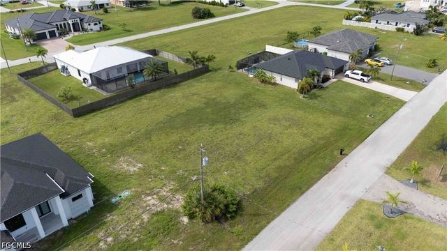 3508 NW 15th LN, Cape Coral, FL 33993