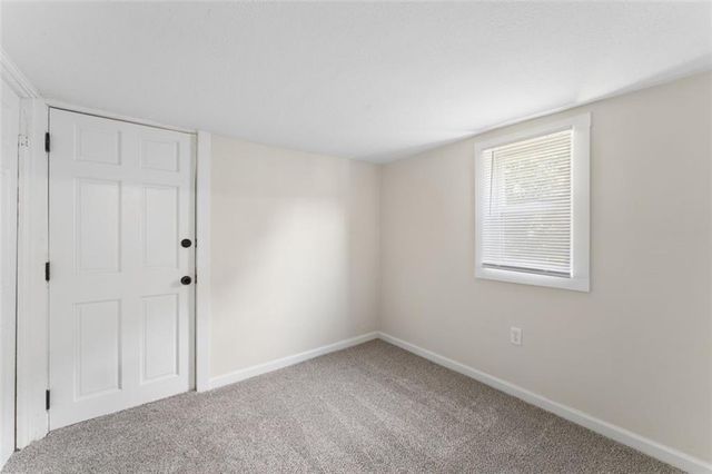 806 W Lexington Street, Richmond, MO 64085