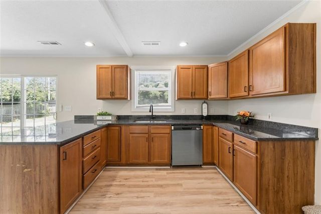 806 W Lexington Street, Richmond, MO 64085