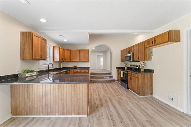 806 W Lexington Street, Richmond, MO 64085