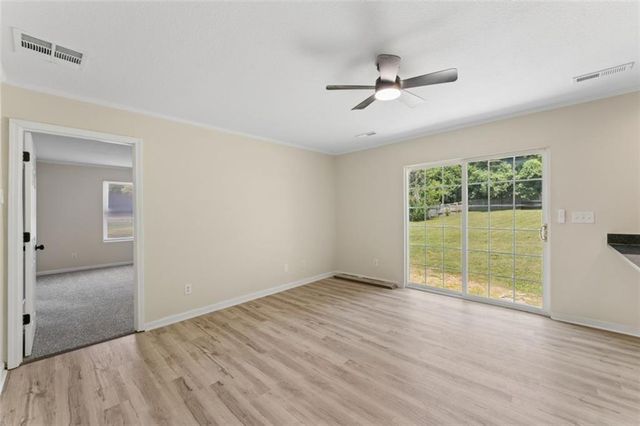 806 W Lexington Street, Richmond, MO 64085