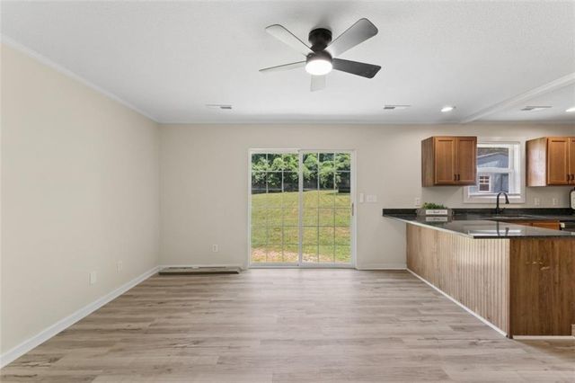 806 W Lexington Street, Richmond, MO 64085