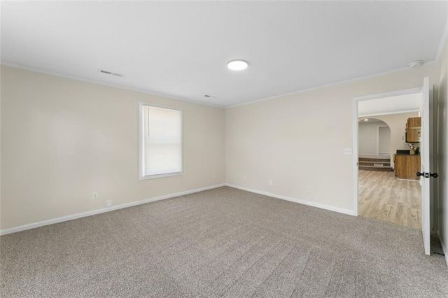 806 W Lexington Street, Richmond, MO 64085