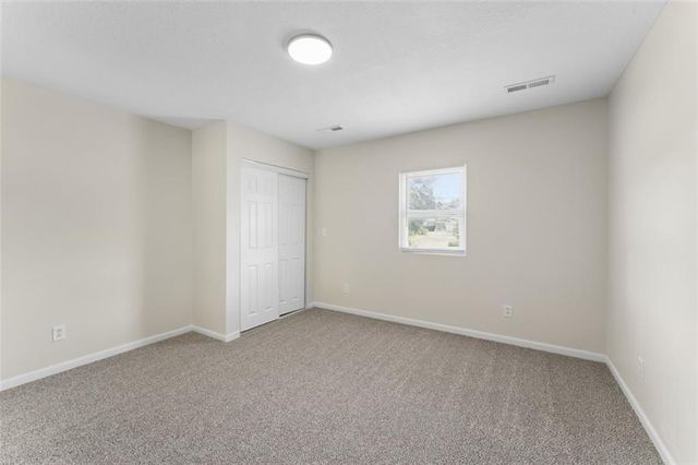 806 W Lexington Street, Richmond, MO 64085
