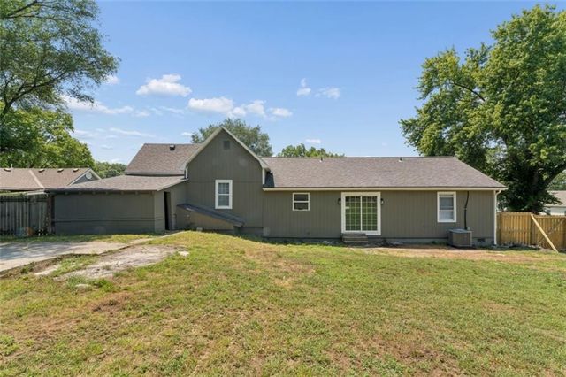 806 W Lexington Street, Richmond, MO 64085