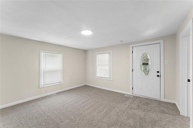 806 W Lexington Street, Richmond, MO 64085