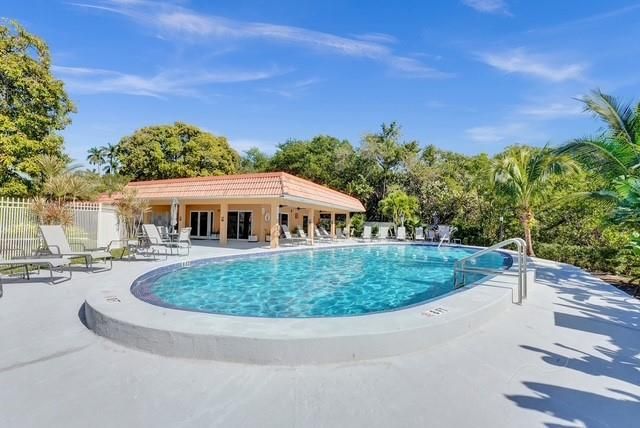 300 NE 19th Ct 201N, Wilton Manors, FL 33305