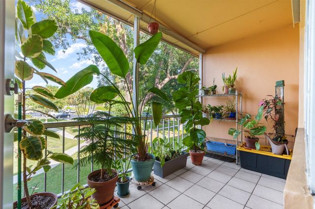 300 NE 19th Ct 201N, Wilton Manors, FL 33305
