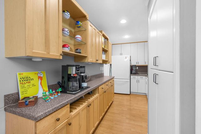 300 NE 19th Ct 201N, Wilton Manors, FL 33305