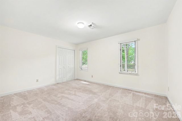 212 Rose Arbor Lane, Matthews, NC 28105