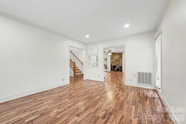 212 Rose Arbor Lane, Matthews, NC 28105