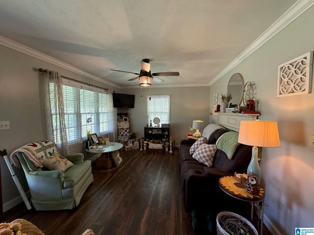 1850 PLEASANT VALLEY ROAD, Gallant, AL 35972