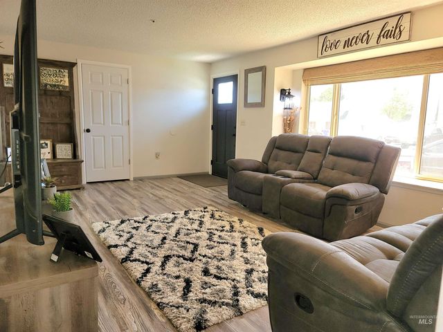 3725 18th St., Lewiston, ID 83501