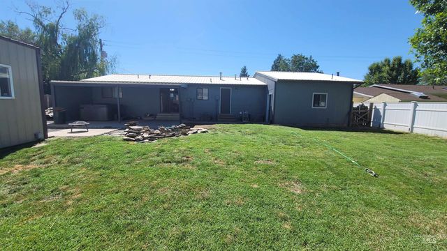 3725 18th St., Lewiston, ID 83501