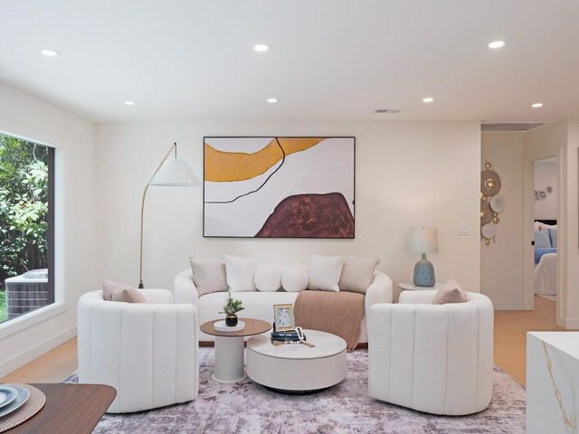 442 E Ferndale Avenue, Sunnyvale, CA 94085