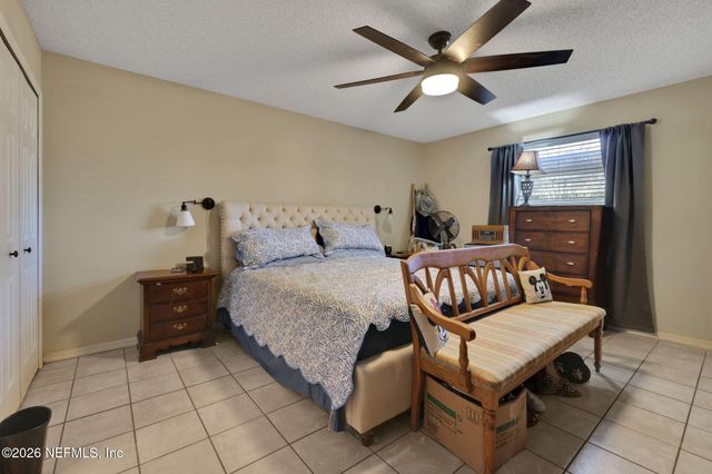 8457 SUGARTREE Drive, Jacksonville, FL 32244