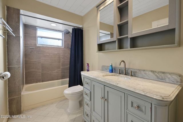 8457 SUGARTREE Drive, Jacksonville, FL 32244