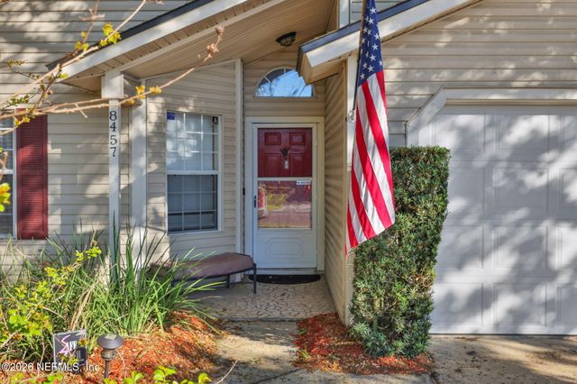 8457 SUGARTREE Drive, Jacksonville, FL 32244