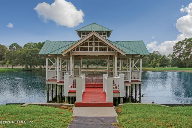 8457 SUGARTREE Drive, Jacksonville, FL 32244