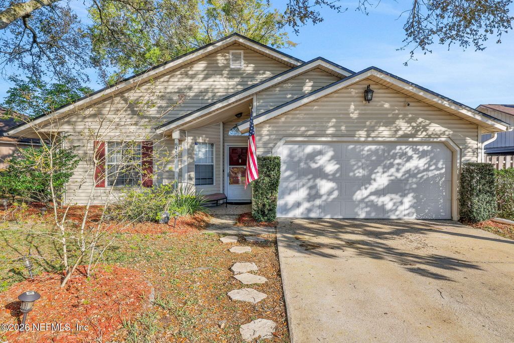 8457 SUGARTREE Drive, Jacksonville, FL 32244
