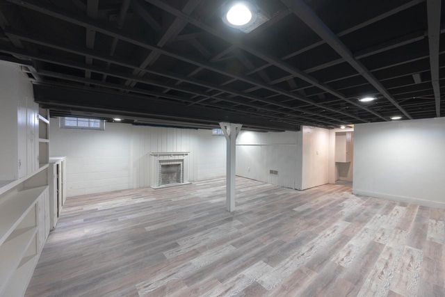 4182 N 13th STREET, Milwaukee, WI 53209