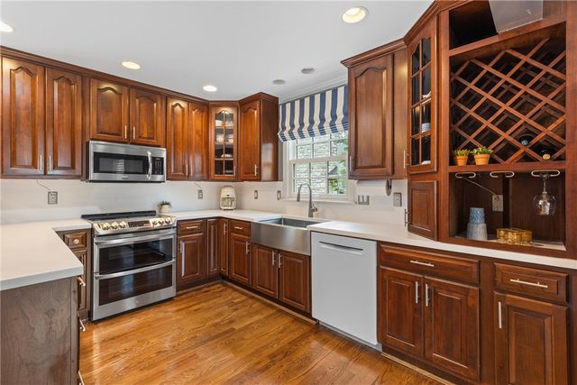 8709 Sturbridge Drive, Sycamore Twp, OH 45236