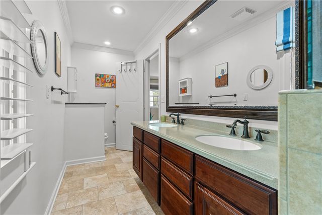 8709 Sturbridge Drive, Sycamore Twp, OH 45236