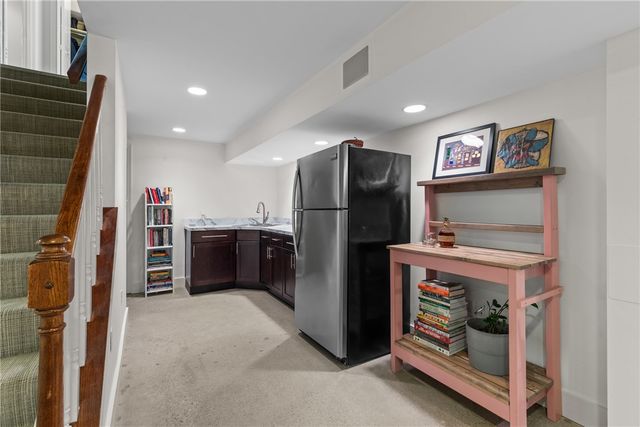 8709 Sturbridge Drive, Sycamore Twp, OH 45236