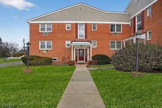605 Grove St A11, Clifton City, NJ 07013