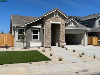 293 Eagle Nest Drive, Oakley, CA 94561
