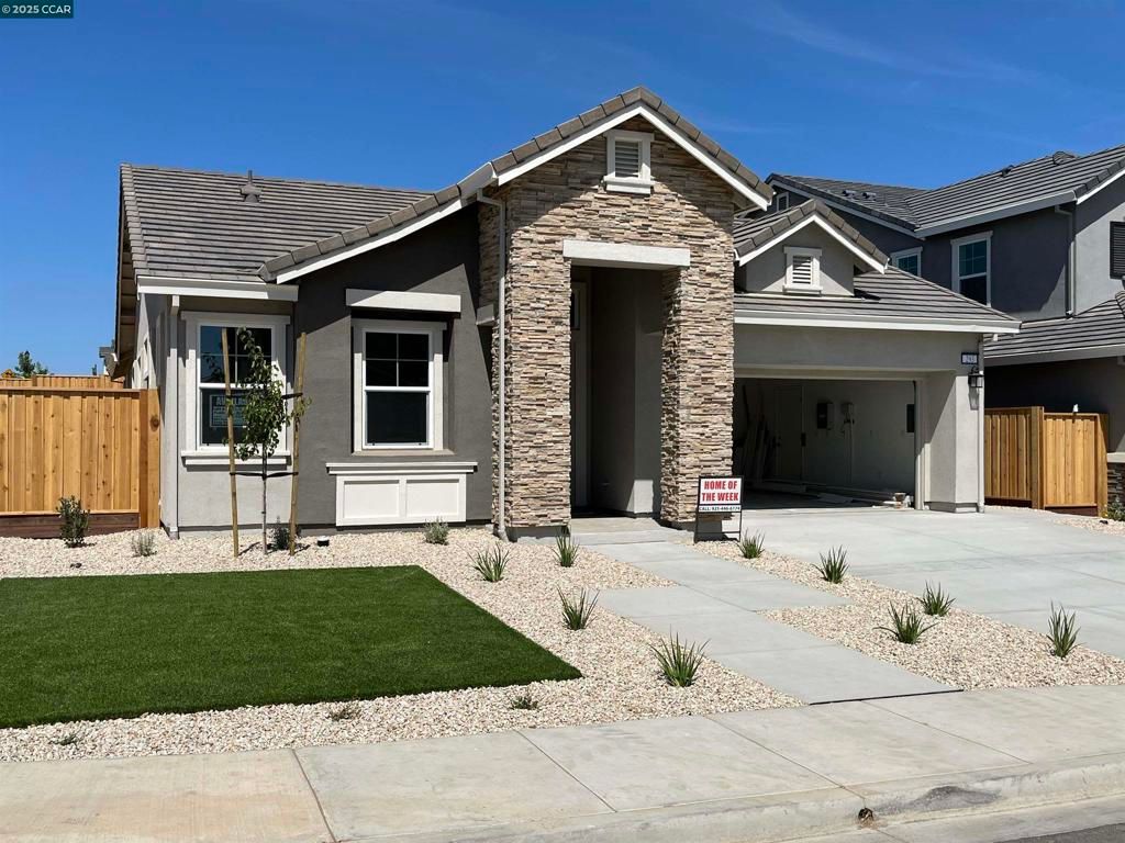293 Eagle Nest Drive, Oakley, CA 94561
