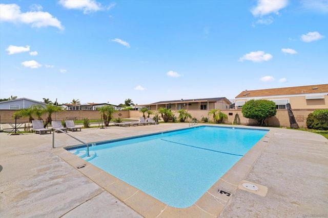 4616 N River SPC 68, Oceanside, CA 92057