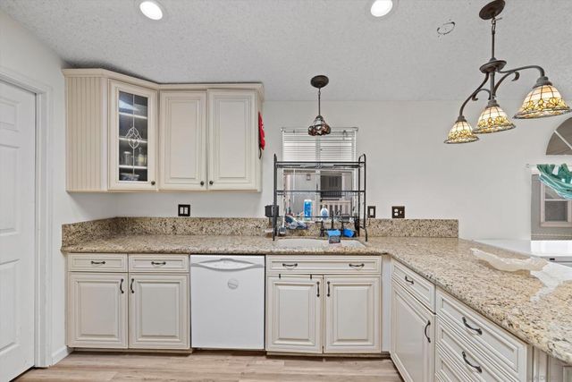 4616 N River SPC 68, Oceanside, CA 92057
