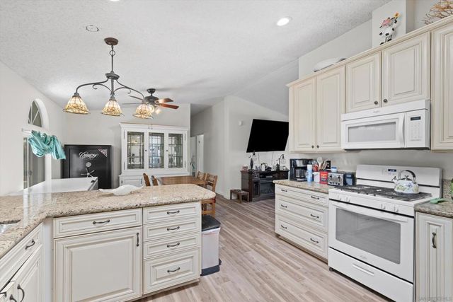 4616 N River SPC 68, Oceanside, CA 92057