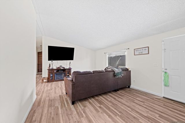 4616 N River SPC 68, Oceanside, CA 92057