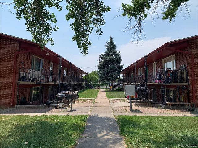 6782 W Cedar Pl, Lakewood, CO 80226