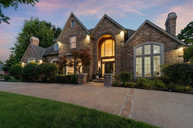 2616 Sweetbriar, Edmond, OK 73034