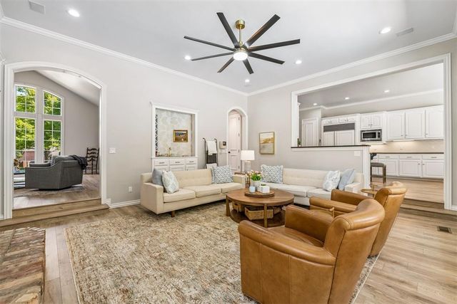 2616 Sweetbriar, Edmond, OK 73034