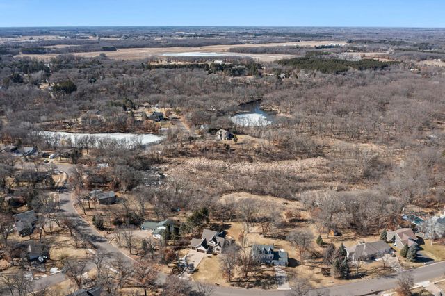 2465 E Rum River Drive S, Cambridge, MN 55008