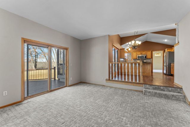 2465 E Rum River Drive S, Cambridge, MN 55008