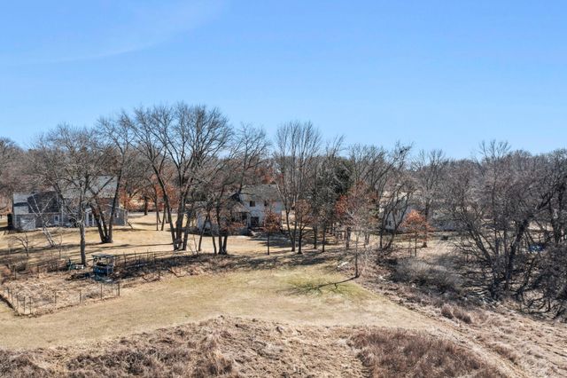 2465 E Rum River Drive S, Cambridge, MN 55008