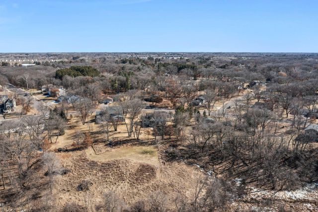 2465 E Rum River Drive S, Cambridge, MN 55008