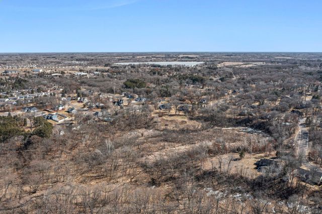 2465 E Rum River Drive S, Cambridge, MN 55008