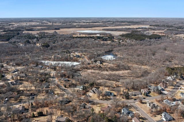 2465 E Rum River Drive S, Cambridge, MN 55008