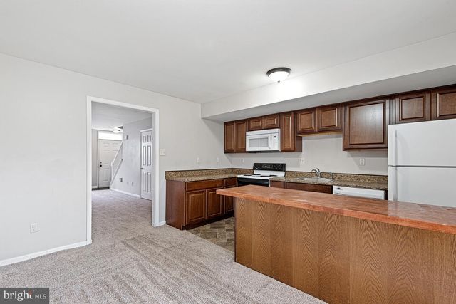 133 CREEKSIDE CT, Newark, DE 19702