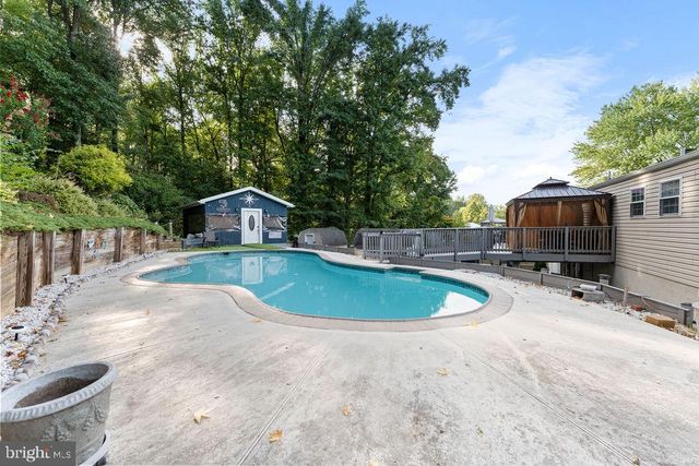 9217 EASY ST, Owings, MD 20736