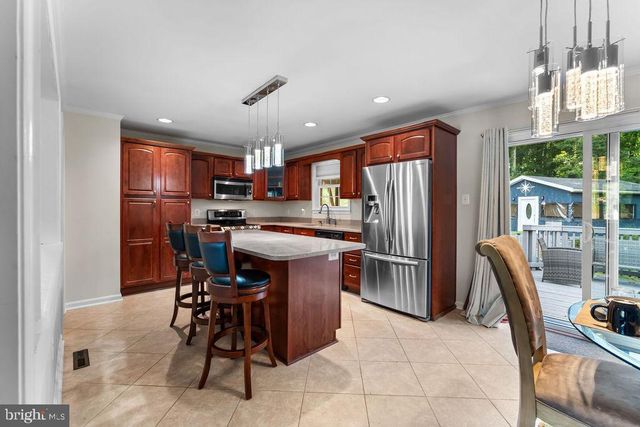 9217 EASY ST, Owings, MD 20736