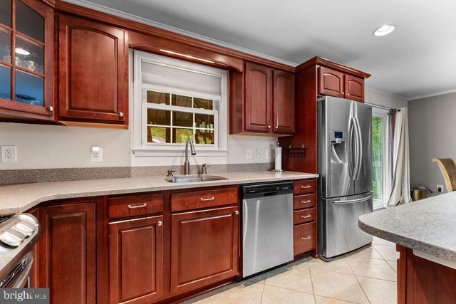 9217 EASY ST, Owings, MD 20736