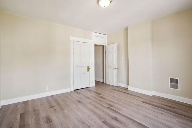 443 N Champion Avenue, Columbus, OH 43203